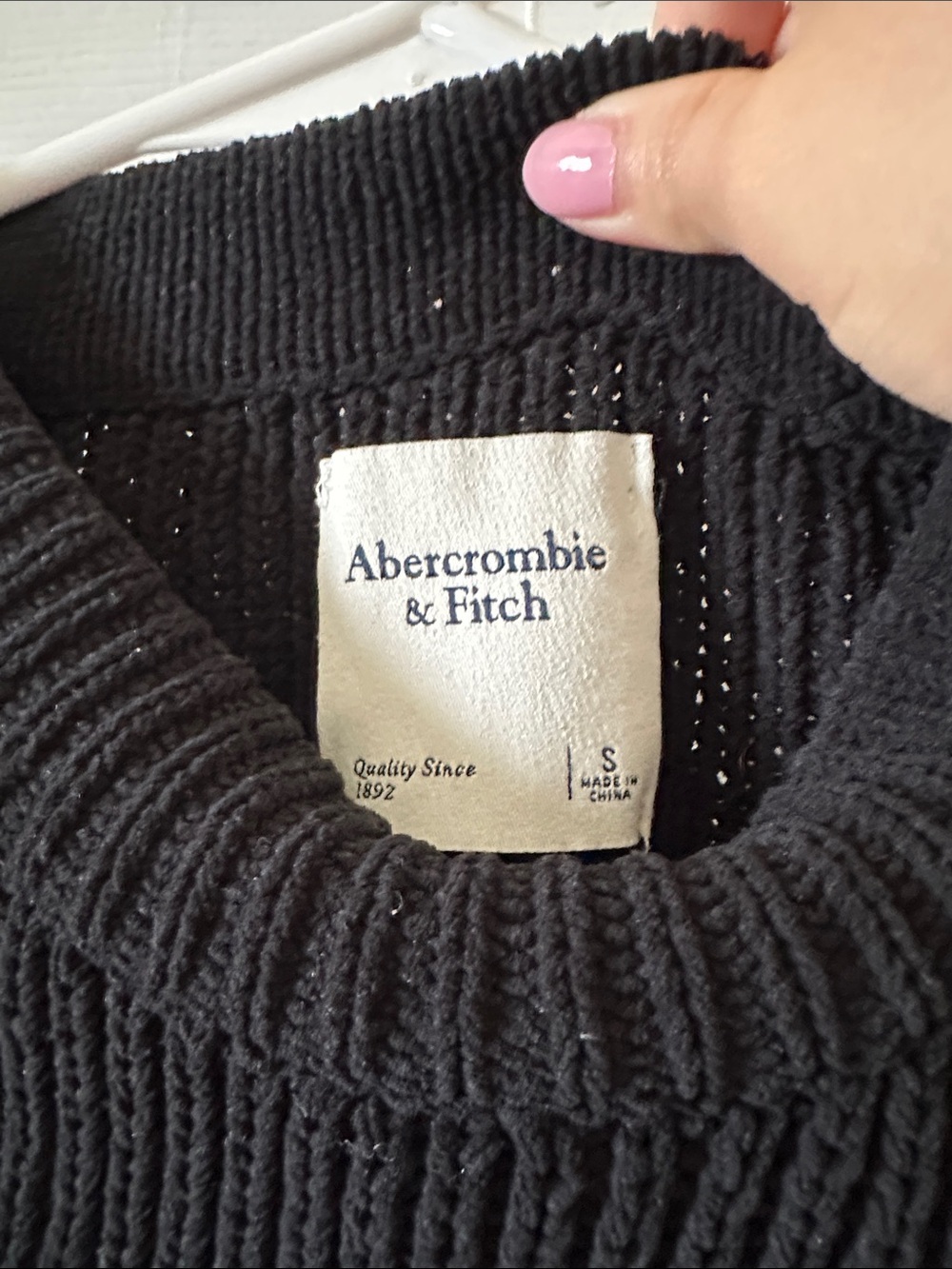 Black Ribbed Crewneck - Picture 3 of 3